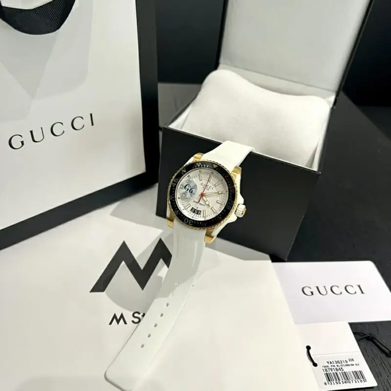 gucci aaa qualite montres pour unisexe s_113171b3